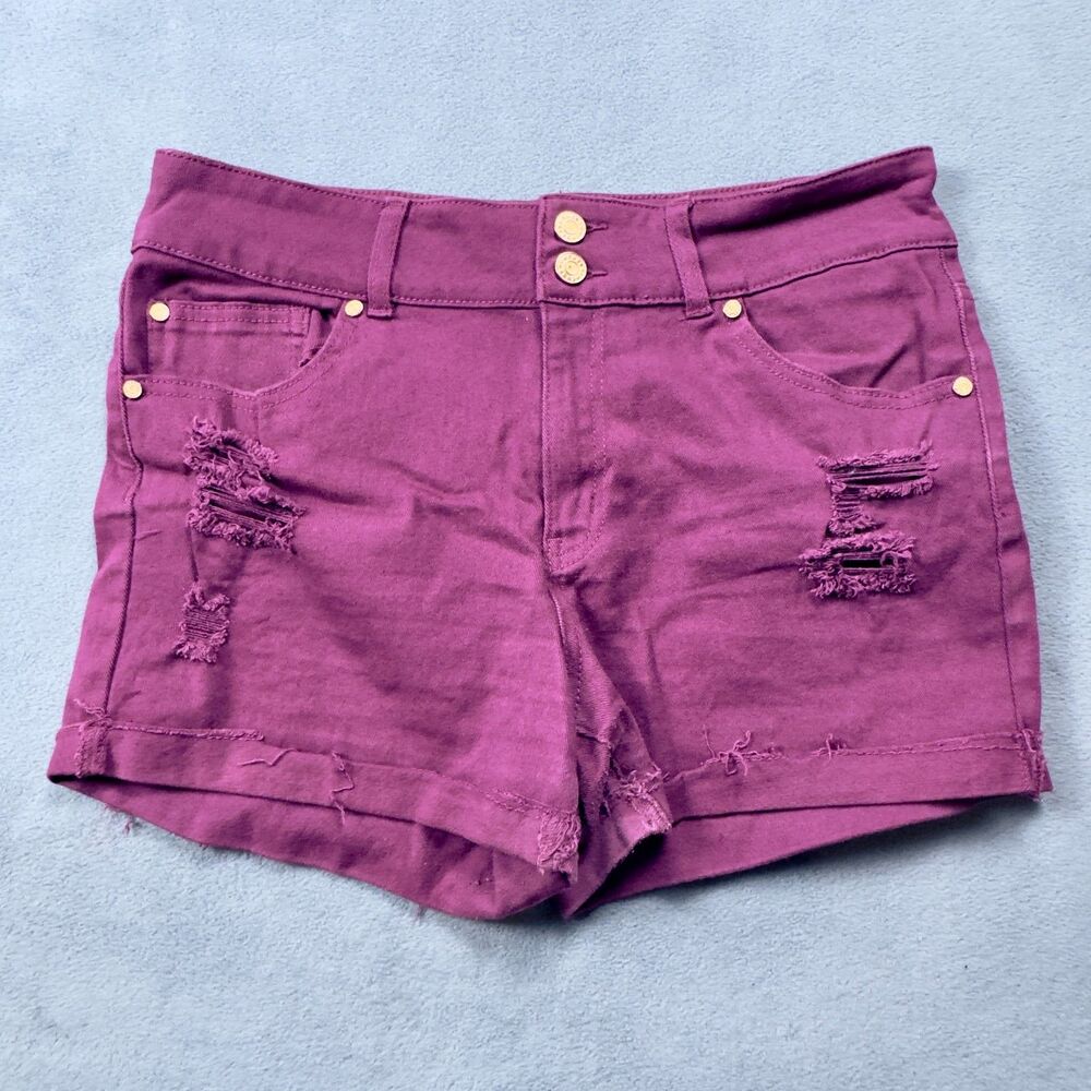 Refuge Distressed Magenta Shorts 12